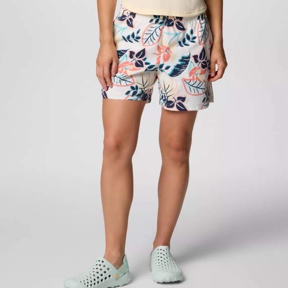 NWT Columbia Sandy River 5” Printed Shorts - Picture 1 of 12